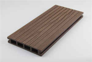 外装プラスチック木材ボード Gargen 家具屋外 WPC タイル耐候性 140X25C を研磨